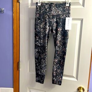 Athleta 7/8 leggings
